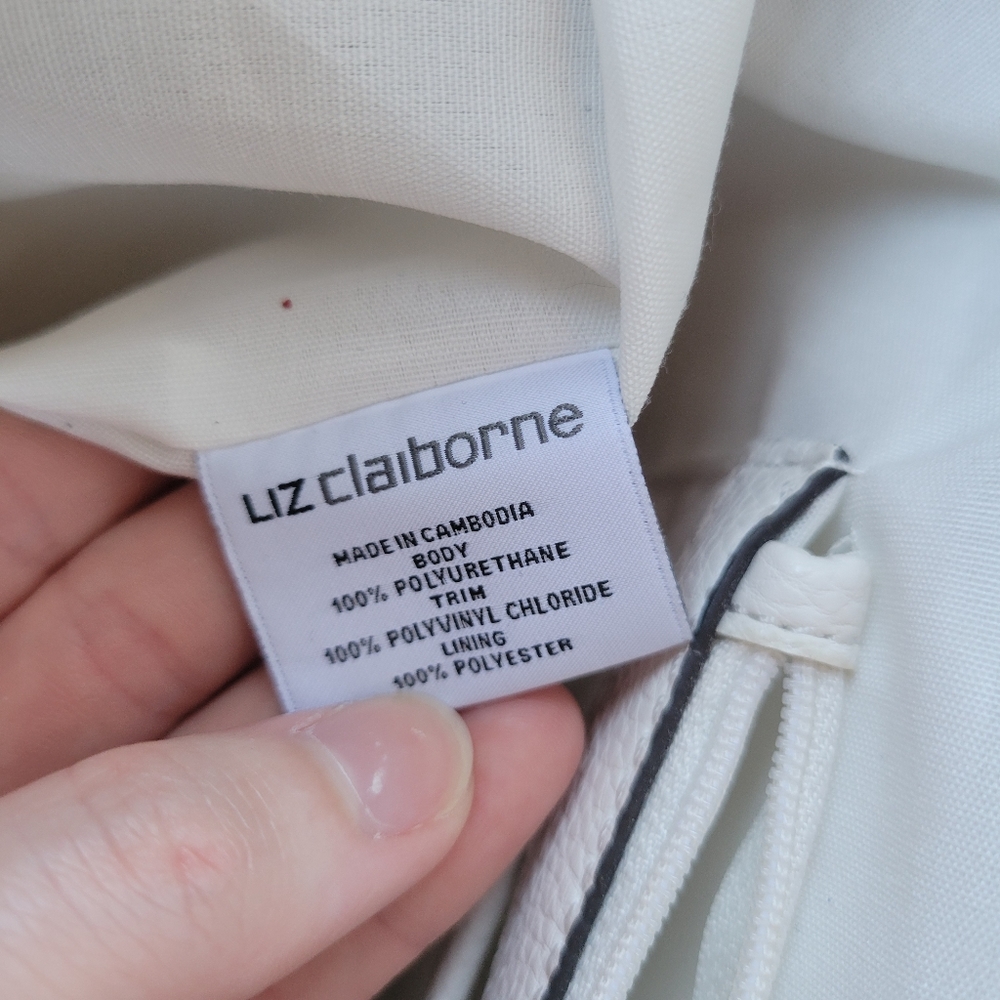Liz Claiborne Shoulder Bag - Picture 12 of 12